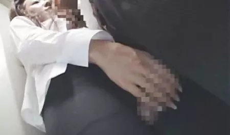 마른 여자 안됐고 이들 2 명의 포르노 아름다운 에 사람들은 복사