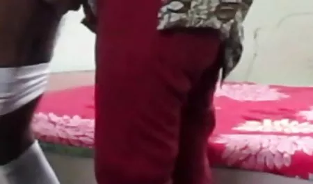 주부는 샨다 서비스 페리,뜨거운 사람 하드 딕! 시계 아름다운 포르노 동영상